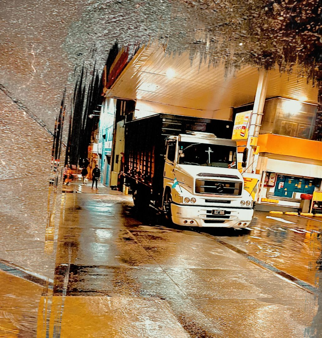 Camión de Transporte GAF en la ruta